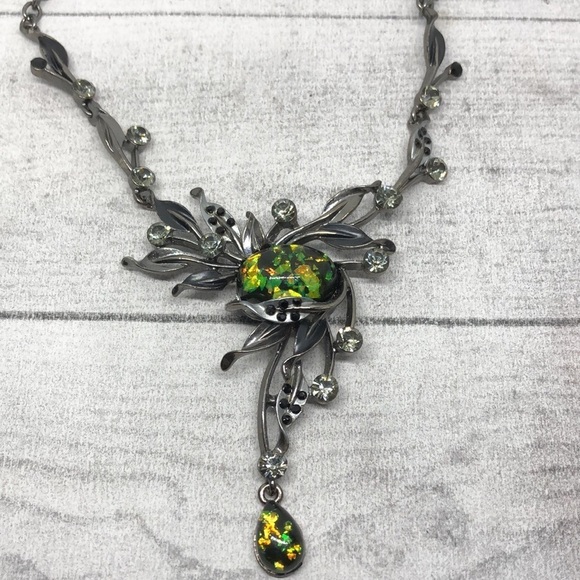Gunmetal fantasy flower statement necklace - Picture 1 of 5